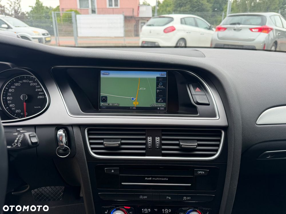 Audi A4 Avant - 20
