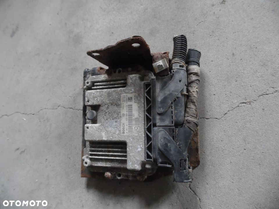 Opel astra H komputer 0281011668 - 2