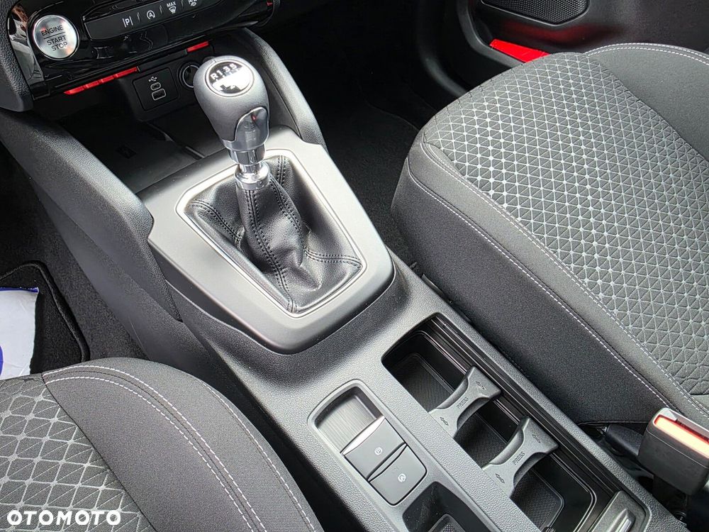 Ford Kuga - 25