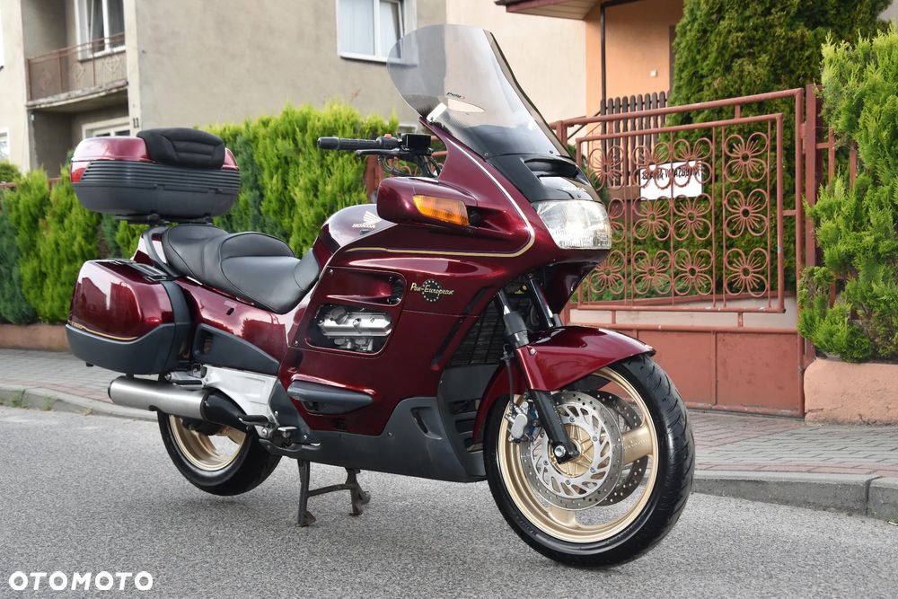 Honda ST - 4