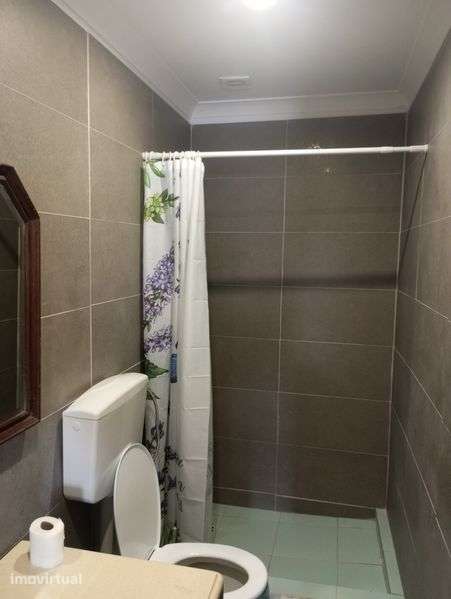 Aluga-se casa com um quarto - Grande imagem: 3/9