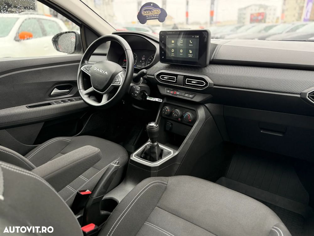 Dacia Logan TCe 90 MT6 Comfort - 11