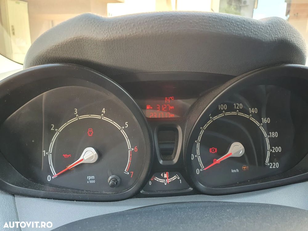 Ford Fiesta 1.25i Trend - 1