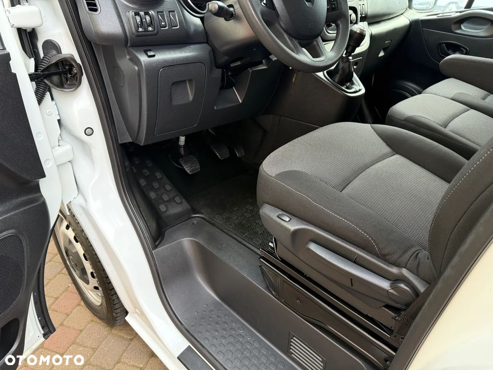 Renault Trafic L2H1 - 12