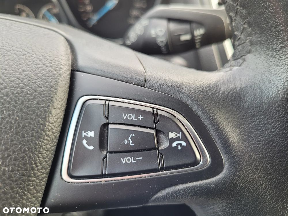 Ford Focus 1.5 EcoBoost STart-Stopp-System ST-LINE - 9