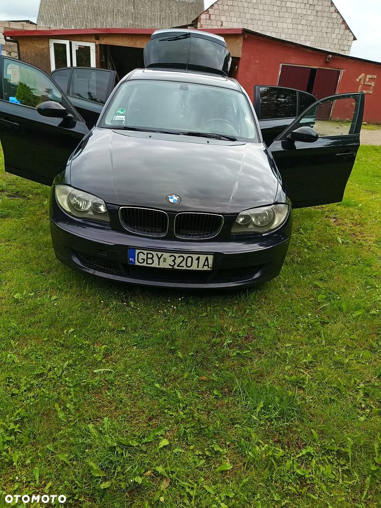 BMW Seria 1 118d - 15