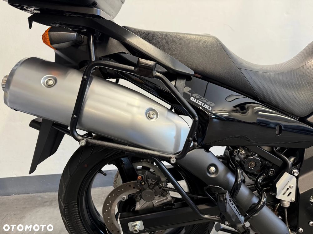 Suzuki V-STROM - 33