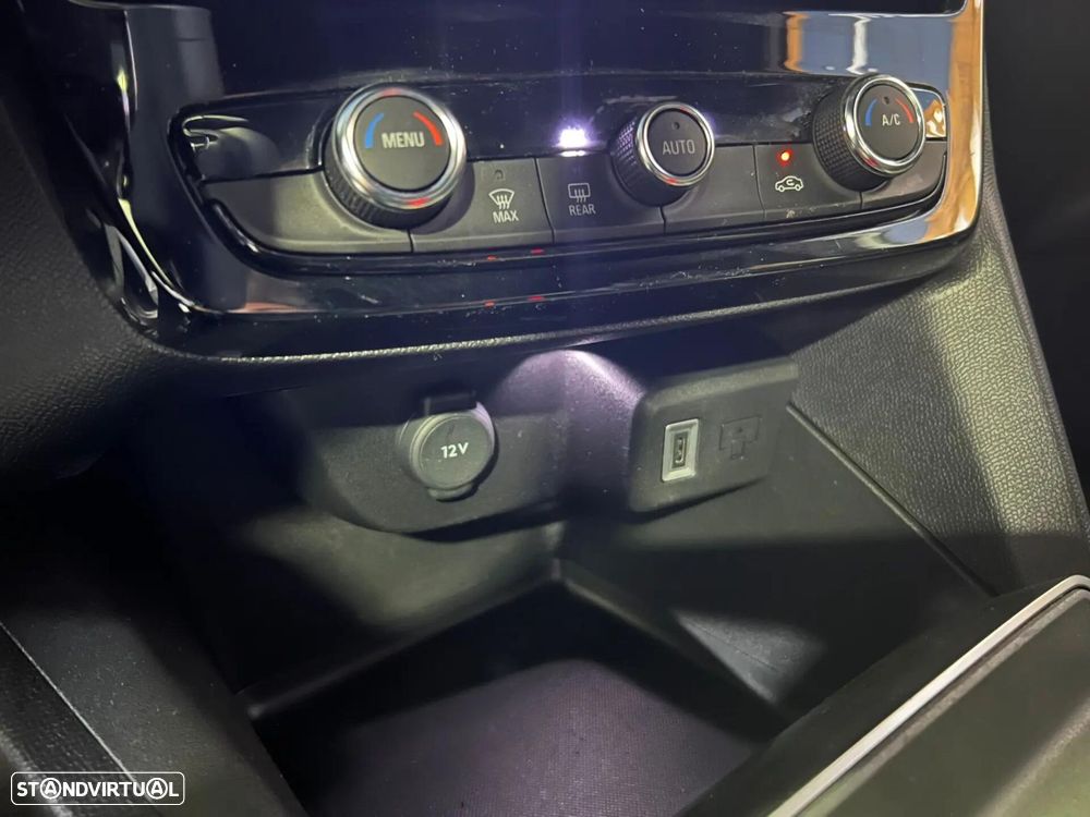 Opel Mokka 1.2 Hybrid GS eDCT - 28