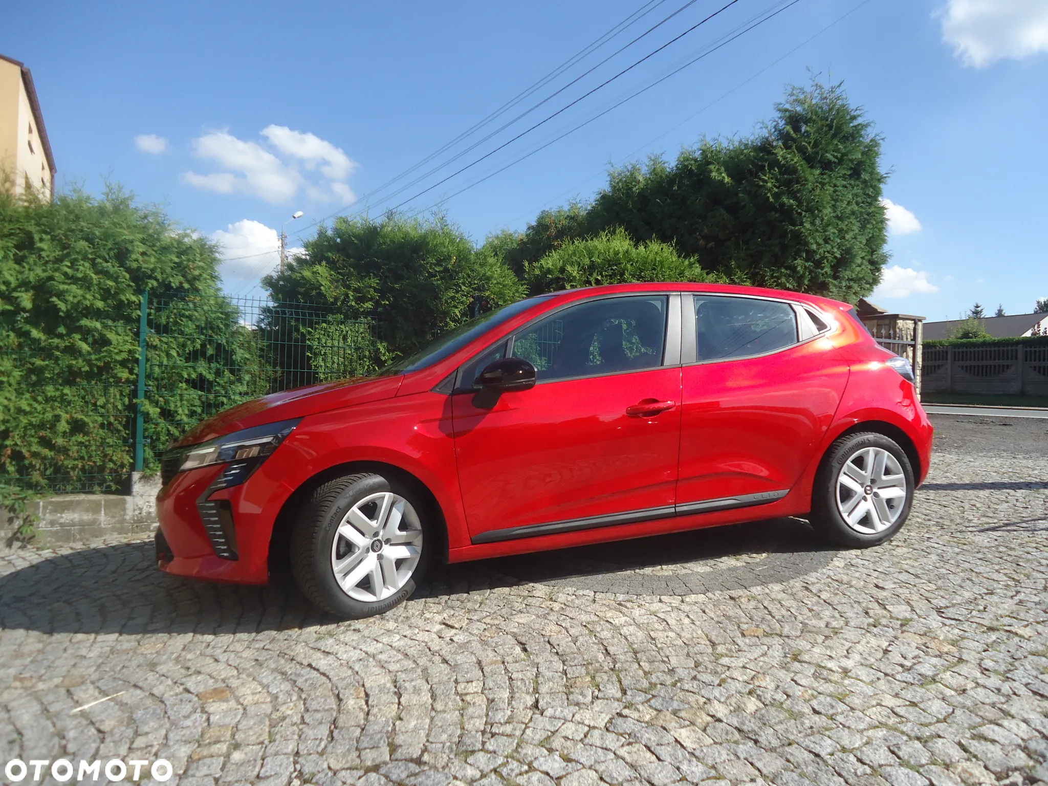 Renault Clio 1.0 TCe Evolution - 4