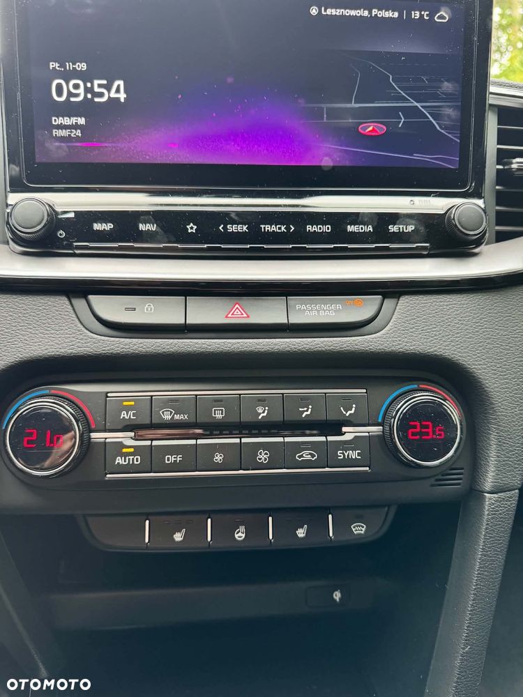 Kia ProCeed 1.6 T-GDI GT DCT - 13