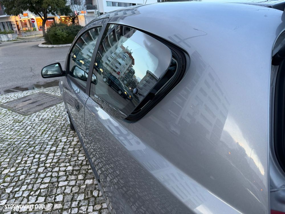 Chevrolet Aveo 1.2 LS - 15