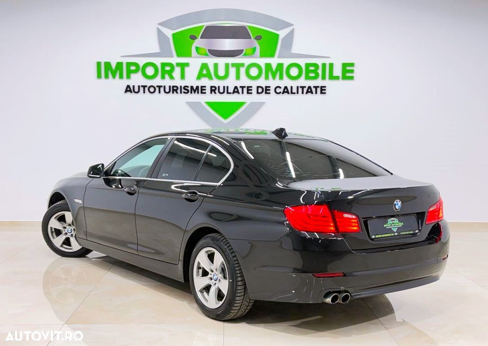 BMW Seria 5 520d Aut. - 13