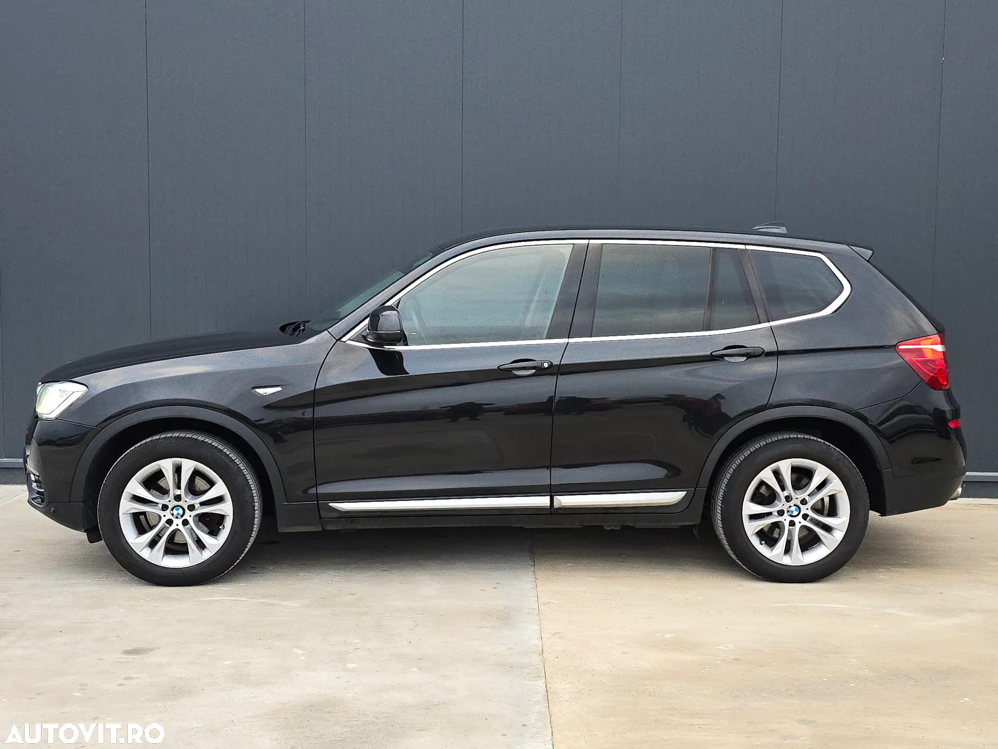 BMW X3 sDrive18d xLine - 15