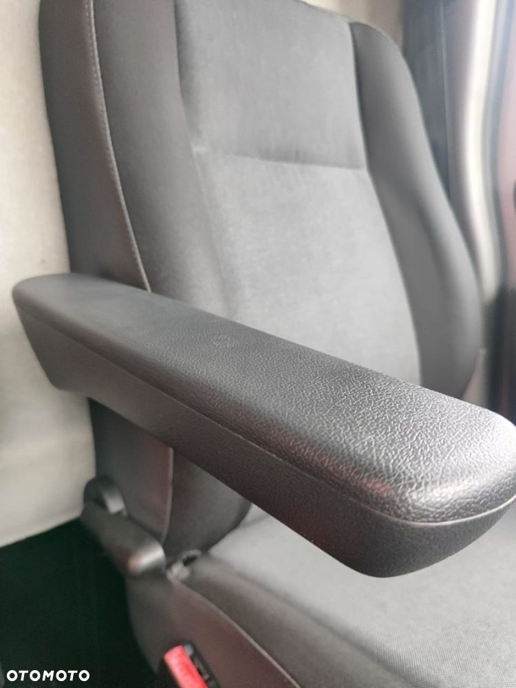 Nissan NV400 - 18