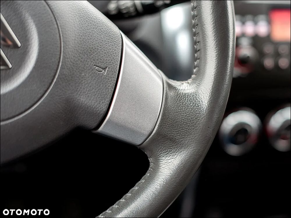 Suzuki SX4 - 21