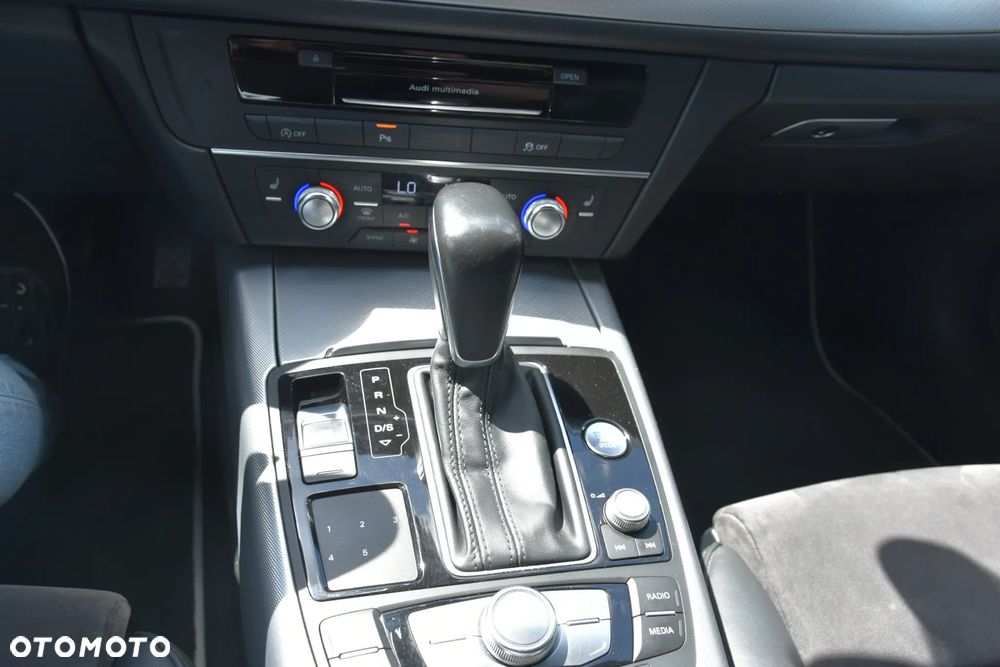 Audi A6 Avant 2.0 TDI Ultra S tronic - 20