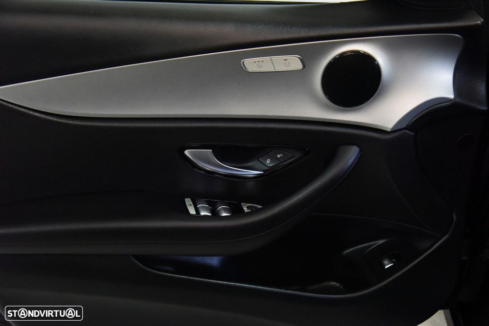 Mercedes-Benz E 200 d Exclusive Line 7L - 26