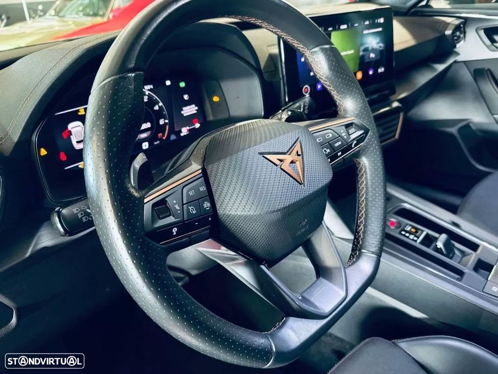 Cupra Formentor 1.4 e-Hybrid DSG - 28