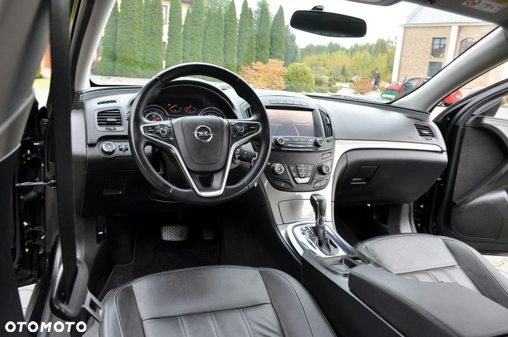 Opel Insignia - 28