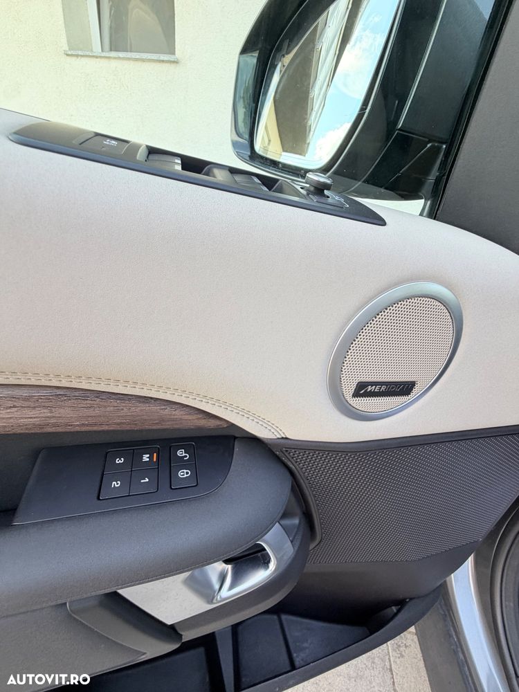 Land Rover Discovery 2.0 L SD4 Ingenium HSE Luxury - 17