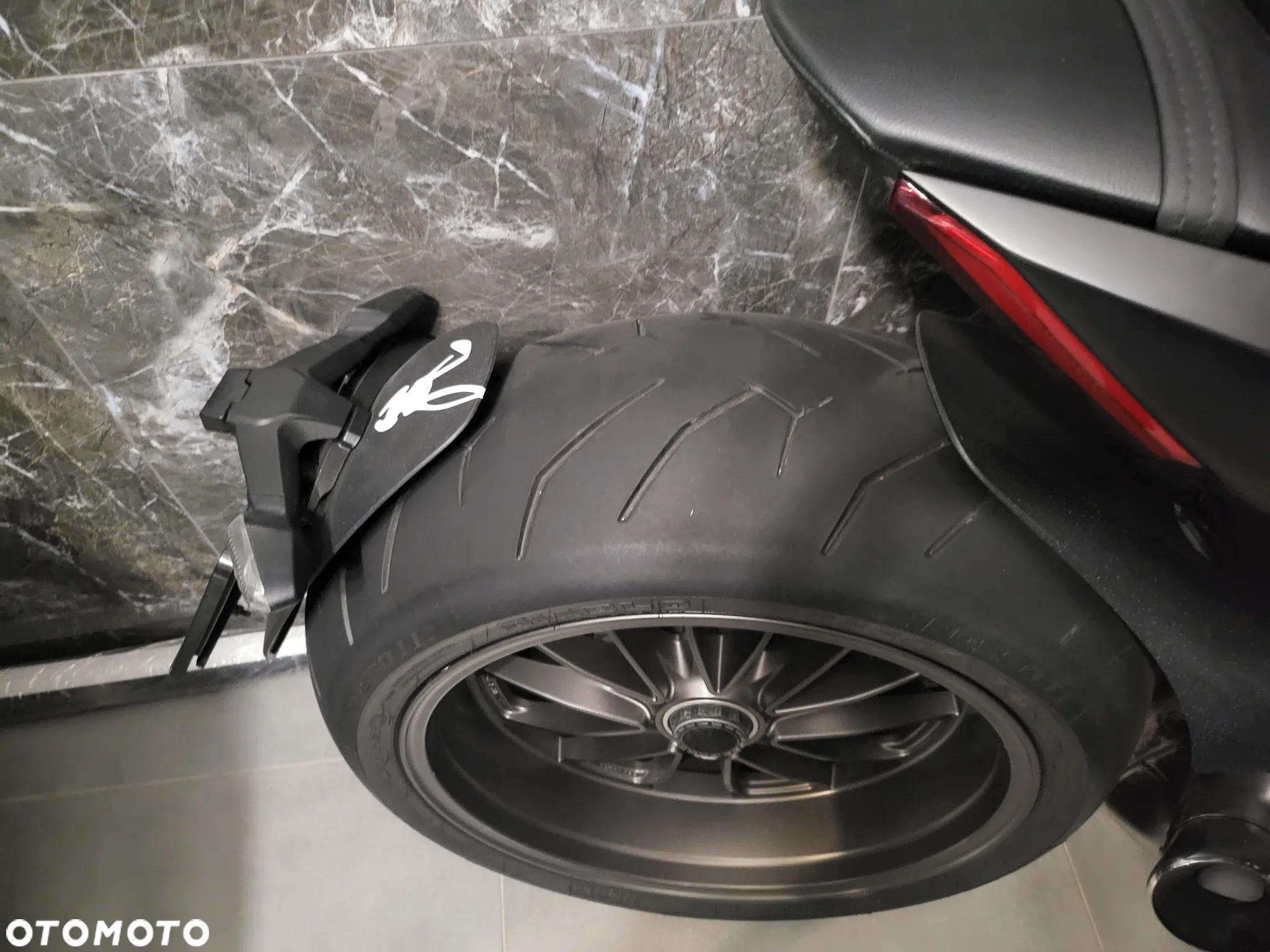 Ducati Diavel - 7