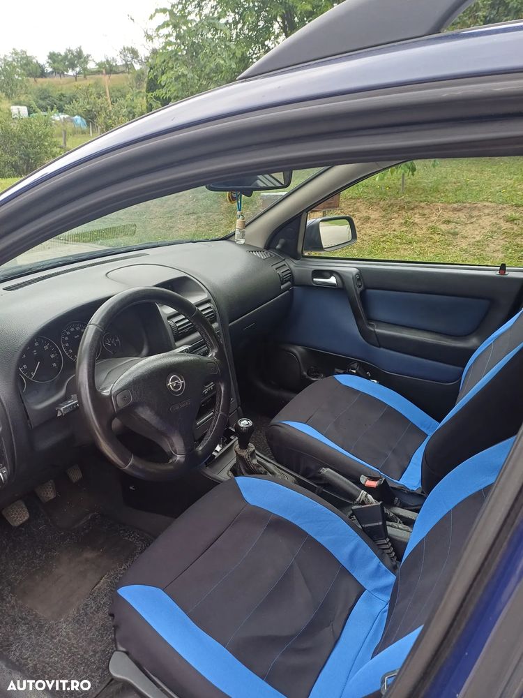 Opel Astra 1.6 Caravan - 3