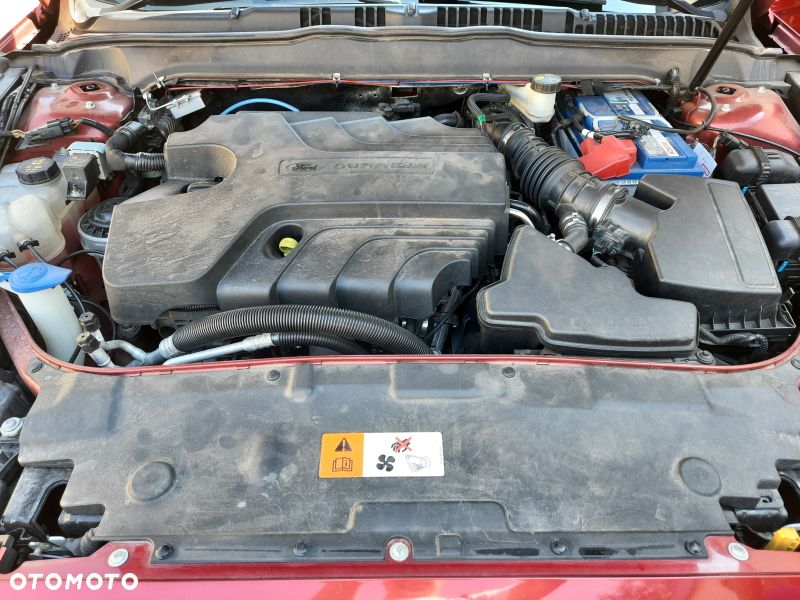 Ford Mondeo - 35