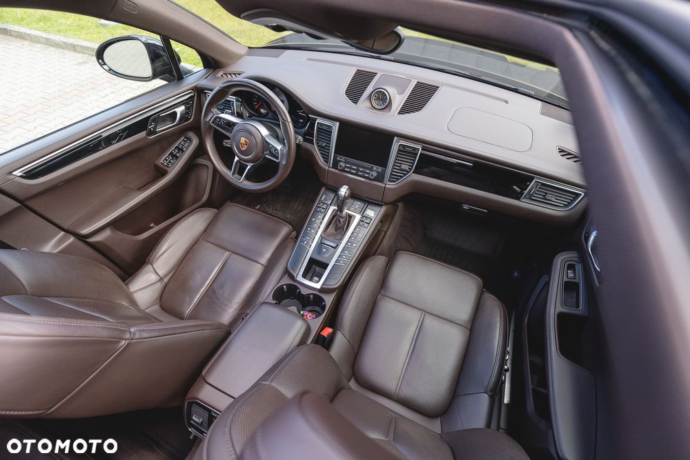 Porsche Macan - 17