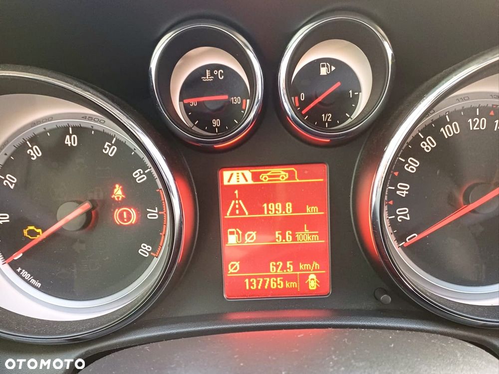 Opel Astra - 14