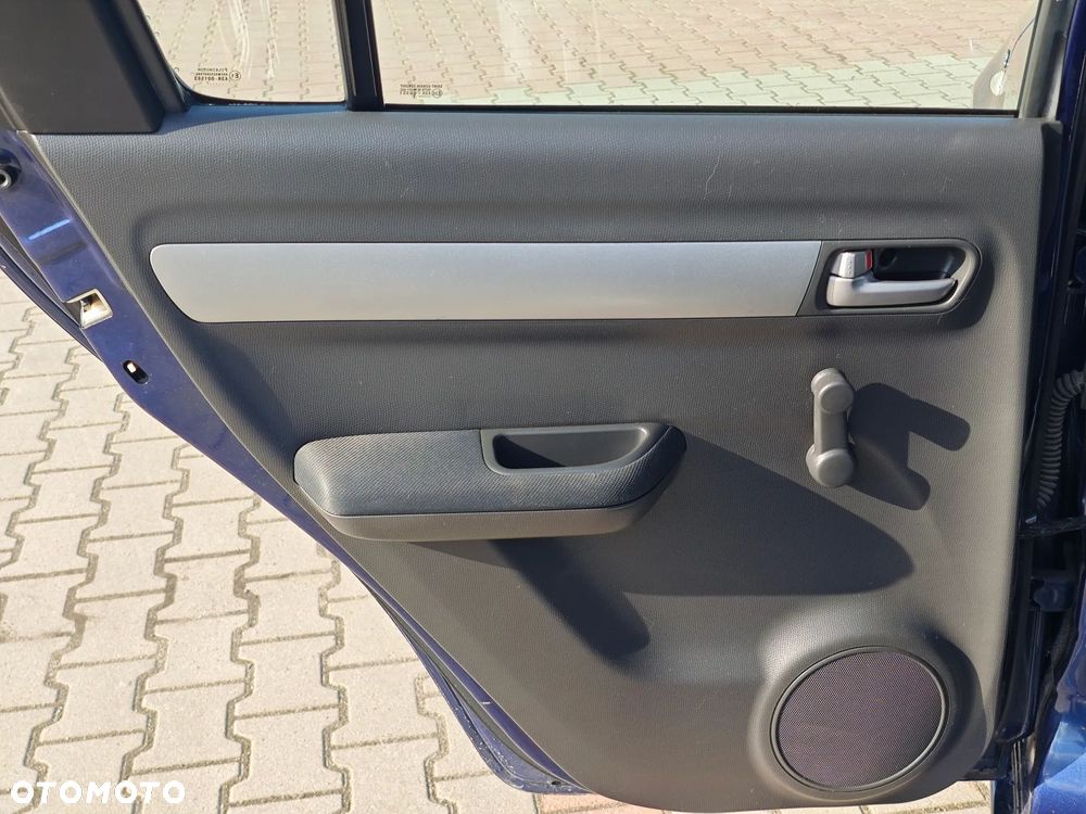 Suzuki Swift - 19