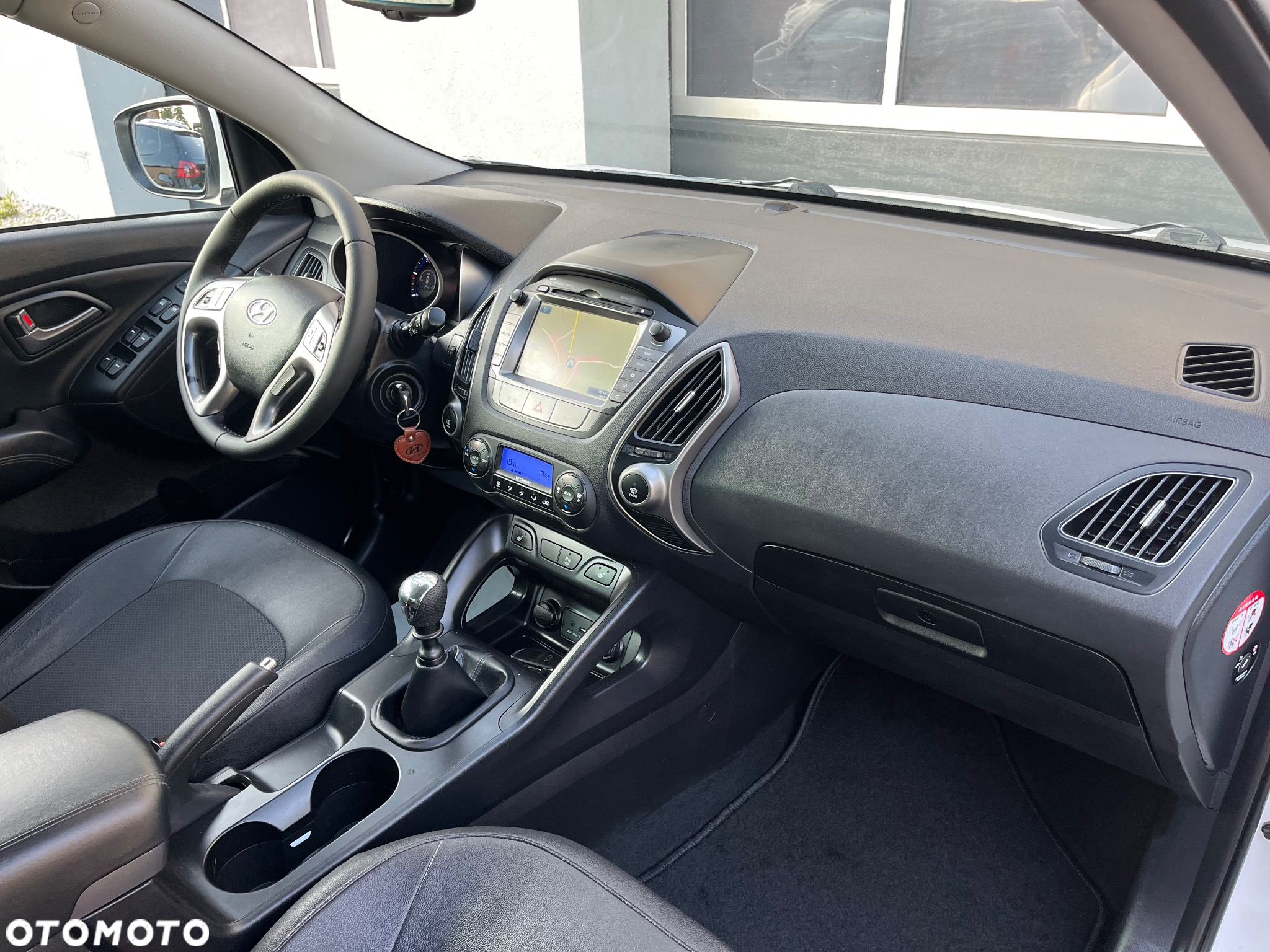 Hyundai ix35 1.7 CRDi 2WD blue Style - 13