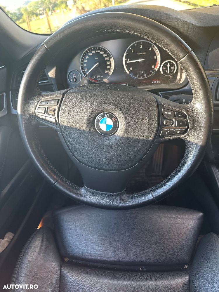 BMW Seria 5 525d xDrive Aut. - 10