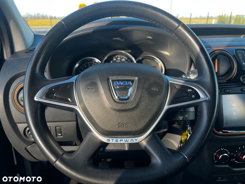 Dacia Dokker TCe 115 Stepway - 27