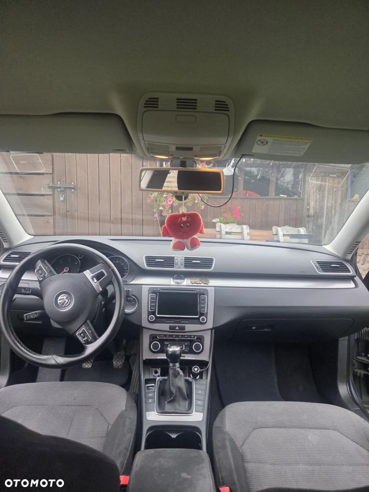 Volkswagen Passat Variant 2.0 TDI 4Motion BlueMotion Technol Comfortline - 14