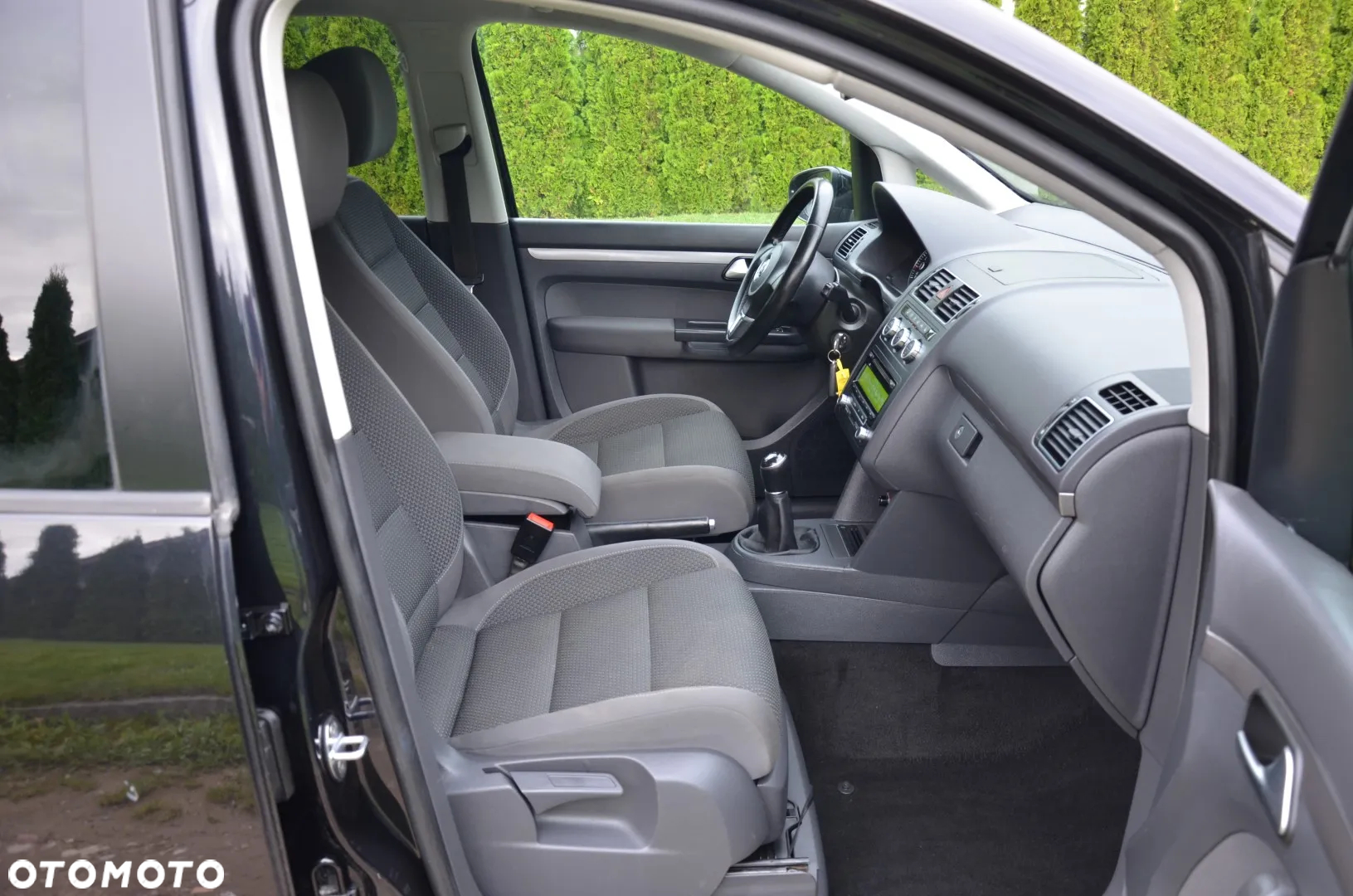 Volkswagen Touran 1.4 TSI MATCH - 13