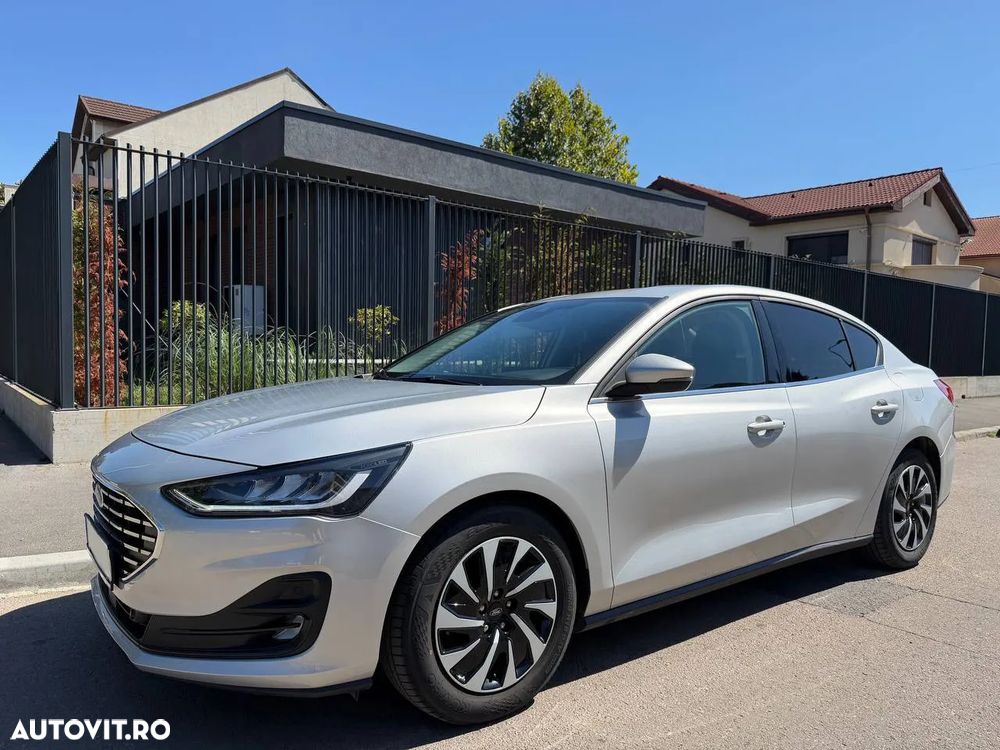 Ford Focus 1.0 EcoBoost MHEV Titanium X - 19