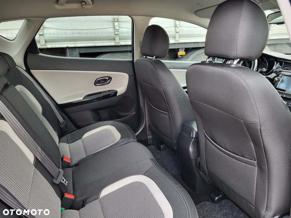Kia Ceed 1.4 L Business Line - 27