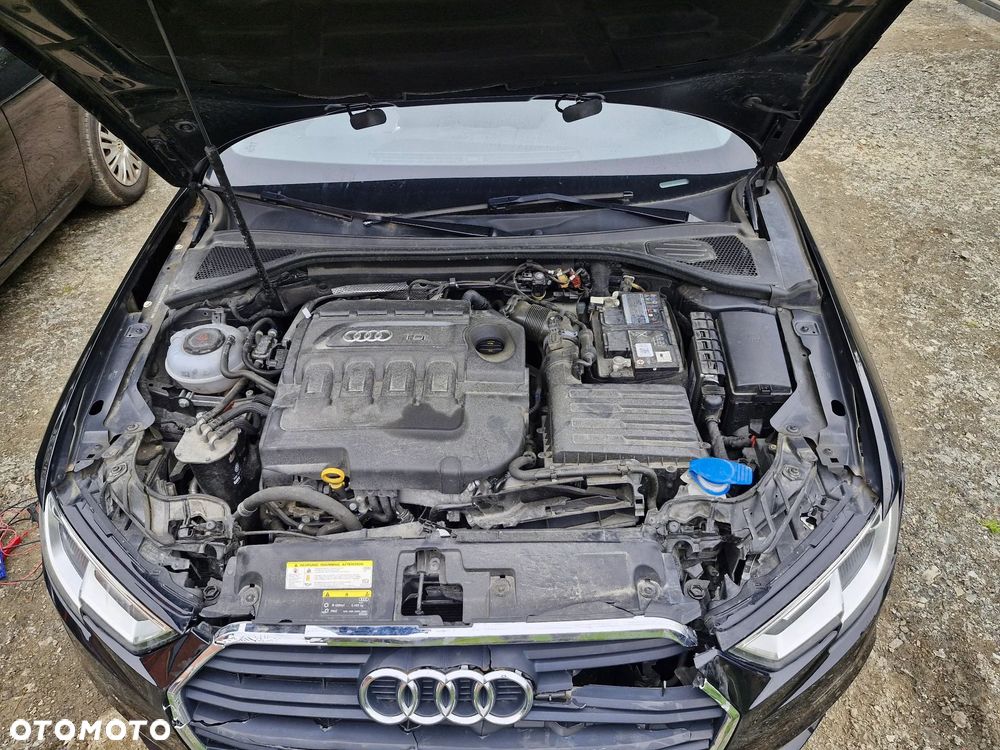 Audi A3 Sportback 1.6 TDI S tronic sport - 16