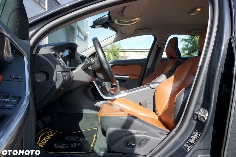 Volvo V60 D4 Drive-E Summum - 21