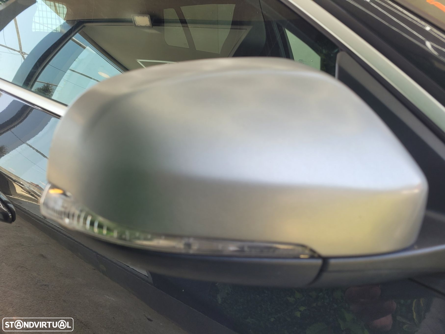 Volvo V60 2.4 D6 R-Design AWD Phev - 41