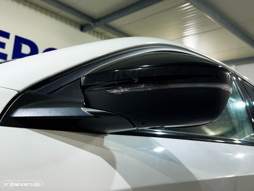 Peugeot e-208 50 kWh GT Pack - 16