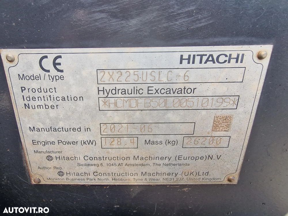 Hitachi ZX225-6, 26,2t, 2021, 2.976h, COMPACT. CUPLA RAPIDA, cupa NOUA, camera spate si laterale, lant 90% ok doar 300h mars, consum mediu 11l/h, ad sapare 7m, motor Isuzu, produs in JAPONIA, revizia efectuata, scaun cu incalzire,CA NOU, PROMOTIE 113.900 EUR - 36