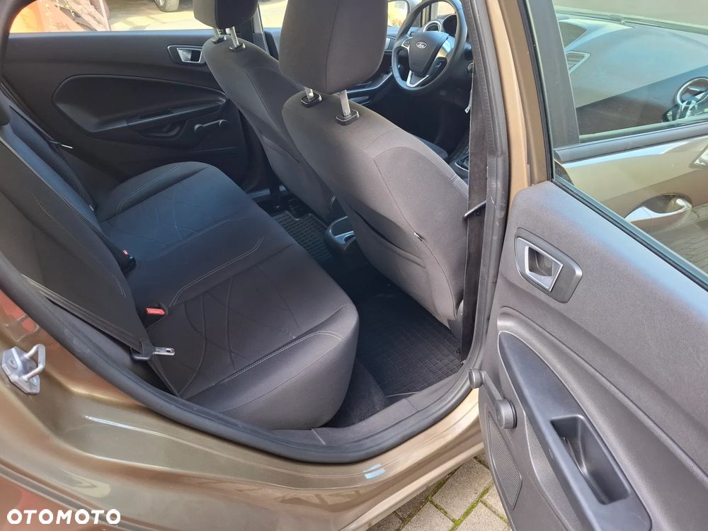 Ford Fiesta 1.5 TDCi Celebration - 10