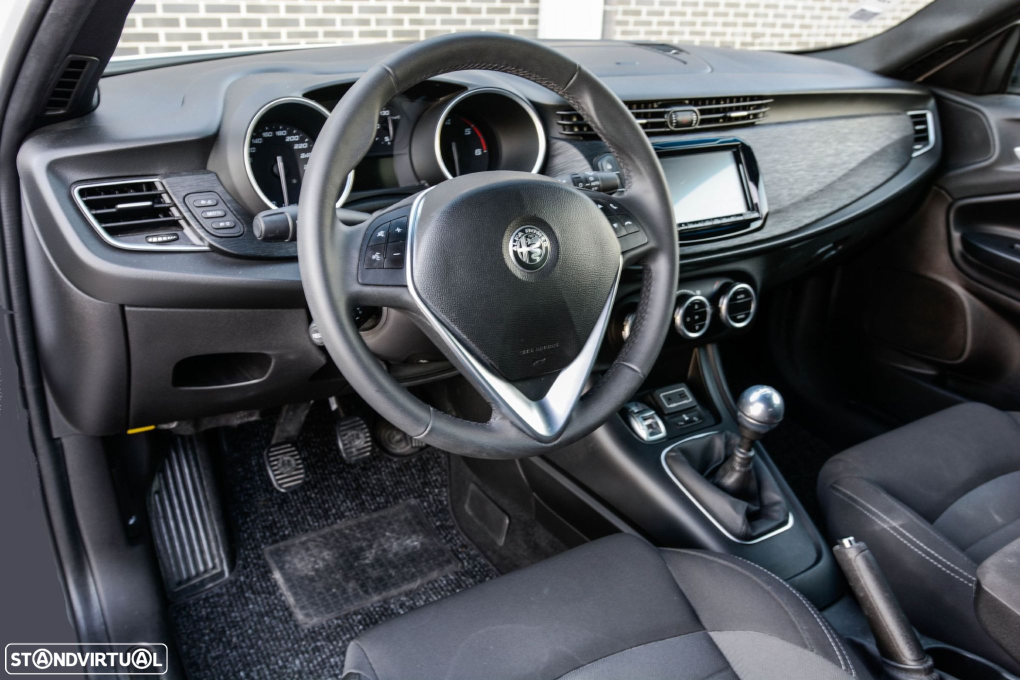 Alfa Romeo Giulietta 1.6 JTDm Super J18 - 11