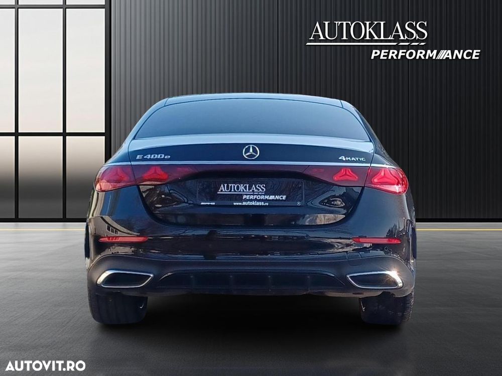Mercedes-Benz E 400e 4Matic 9G-TRONIC - 5