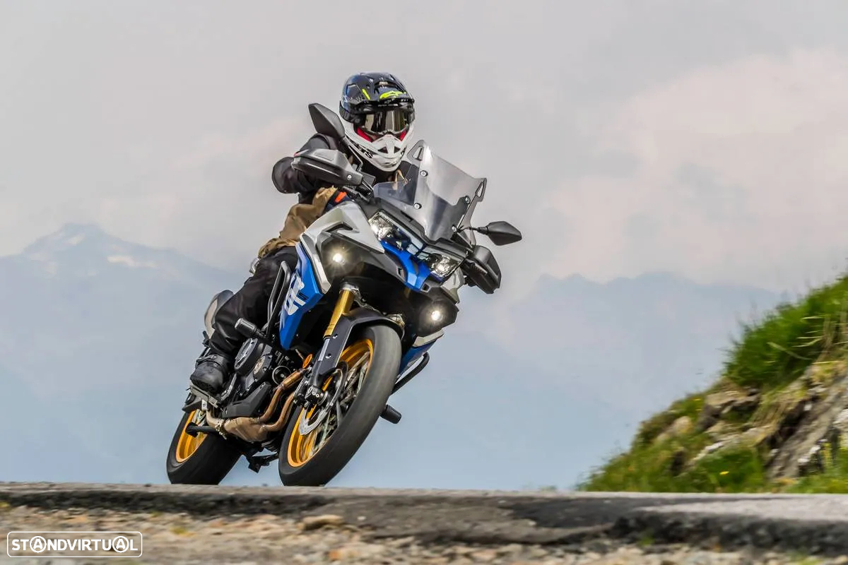 Voge 525DSX Black Night - 20