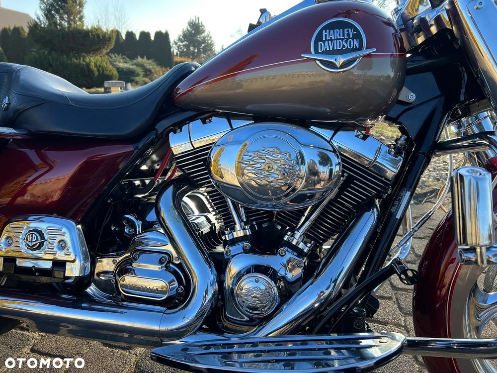 Harley-Davidson Touring Road King - 16