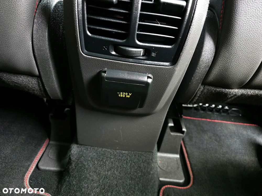 Ford Kuga 2.0 TDCi 4x4 ST-Line - 21