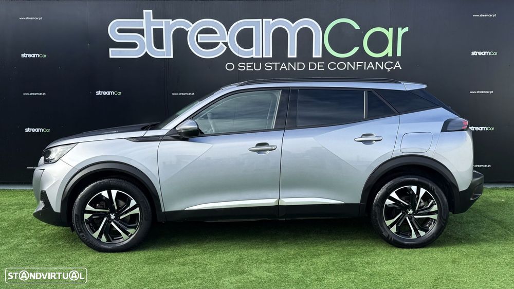 Peugeot 2008 1.2 PureTech Allure EAT8 - 3