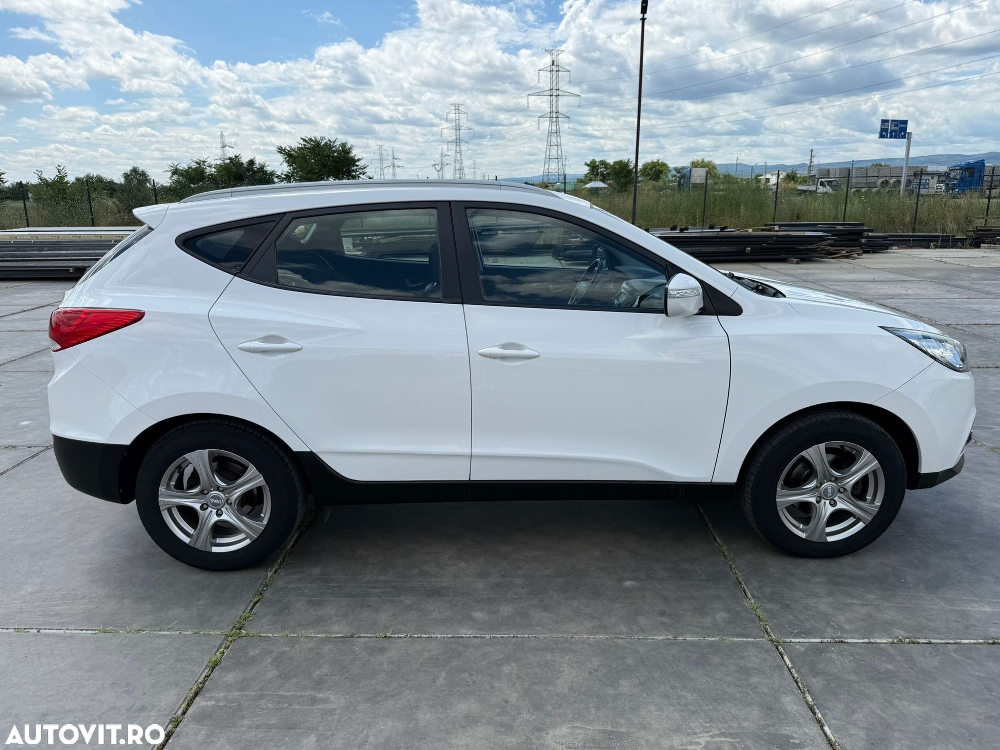 Hyundai ix35 2.0 CRDI High 4WD GL Style - 3
